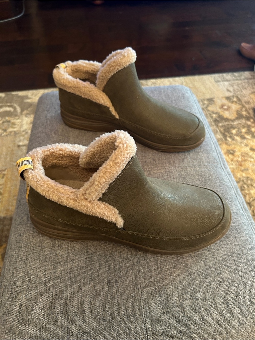 Clarks Cloudstepper Boot - Picture 2 of 5